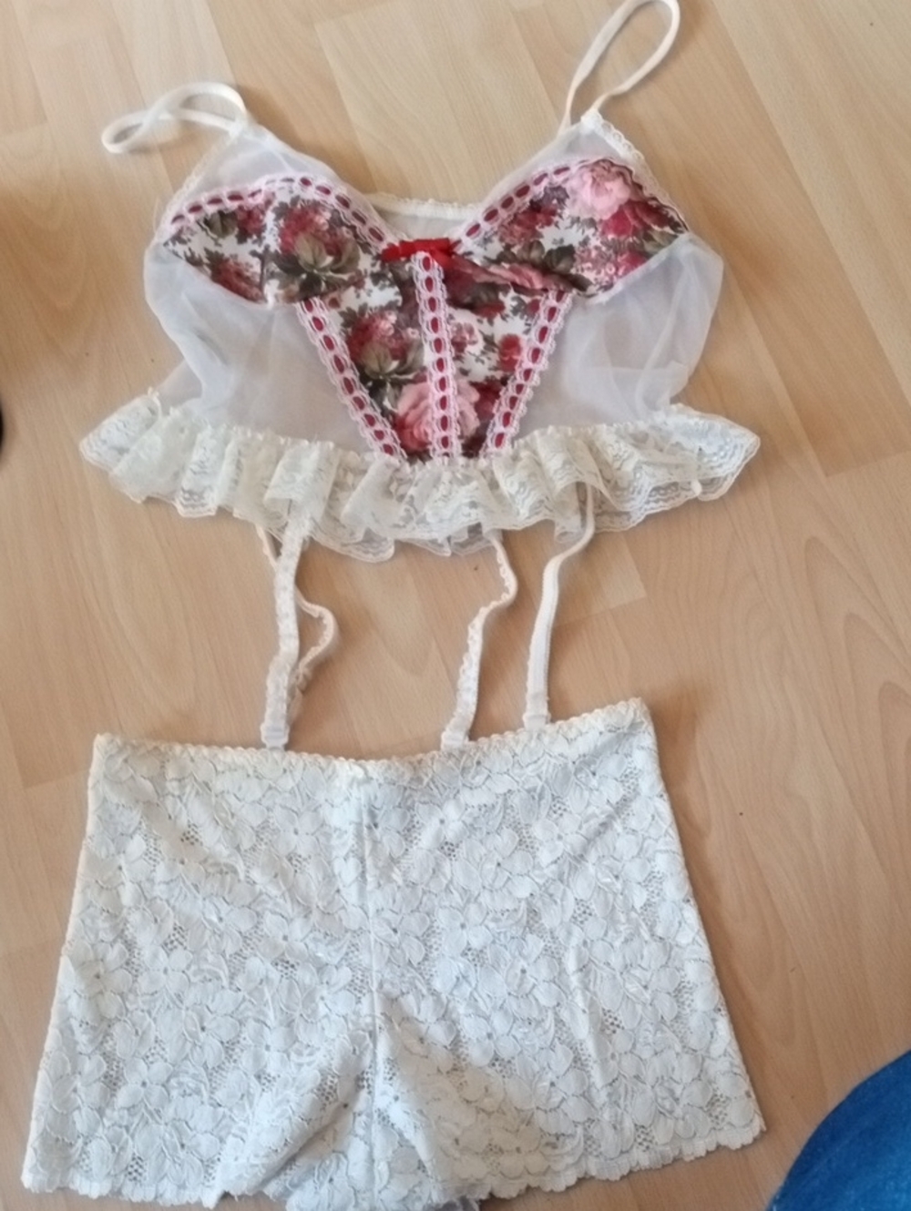 Floral Lace Sheer Bralette Set in White and Red